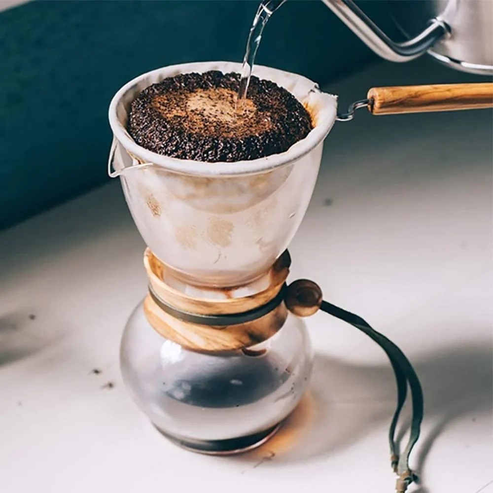 Bình pha cà phê Hario Drip Pot Woodneck