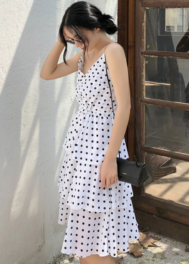 Đầm Hai Dây Chấm Bi Kiểu Ba Tầng MAY_DN054