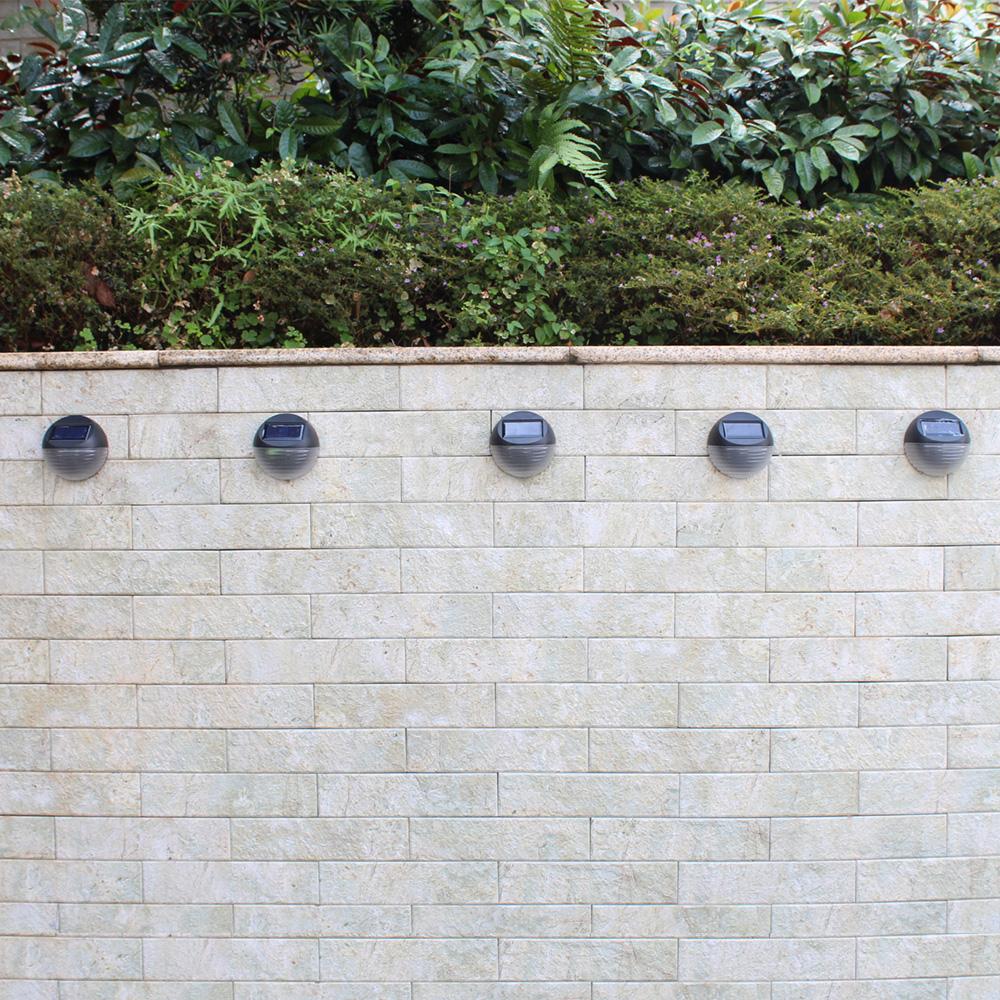 Đèn tường sử dụng năng lượng mặt trời Tích hợp 6 đèn LED, độ sáng cao Chống nước IP65 được làm bằng vật liệu chất lượng cao