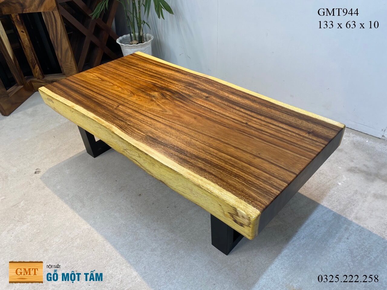 Bàn Gỗ Me Tây Nguyên Tấm, Bàn Cafe Gỗ Me Tây, Bàn Sofa Gỗ Me Tây Dài 1,33m Rộng 63cm Dày 10cm