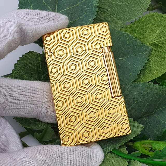 Vỏ Hột Quẹt Bật Lửa Upon D101V Họa Tiết Hoa Văn Vàng Sang Trọng - Dùng Gas Đá Cao Cấp