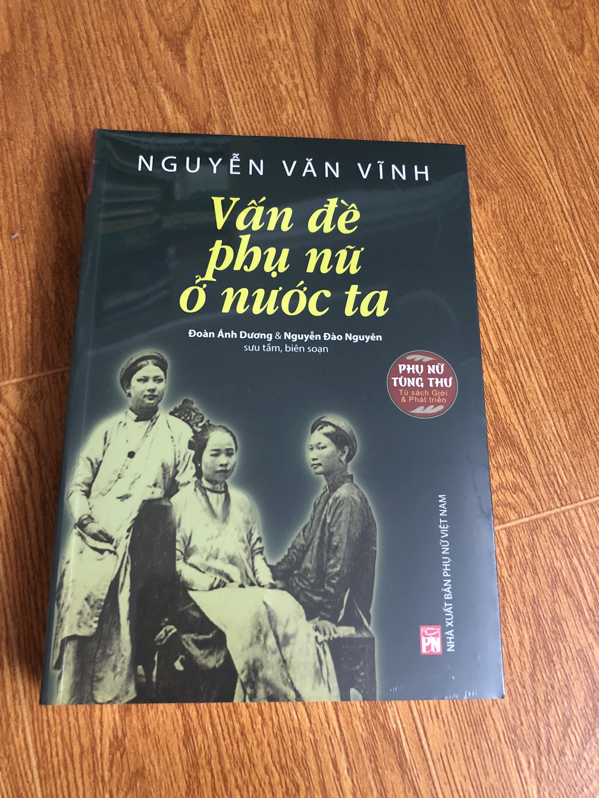 Nguyễn Văn Vĩnh - Vấn đề phụ nữ ở nước ta - Tủ sách Phụ Nữ Tùng Thư