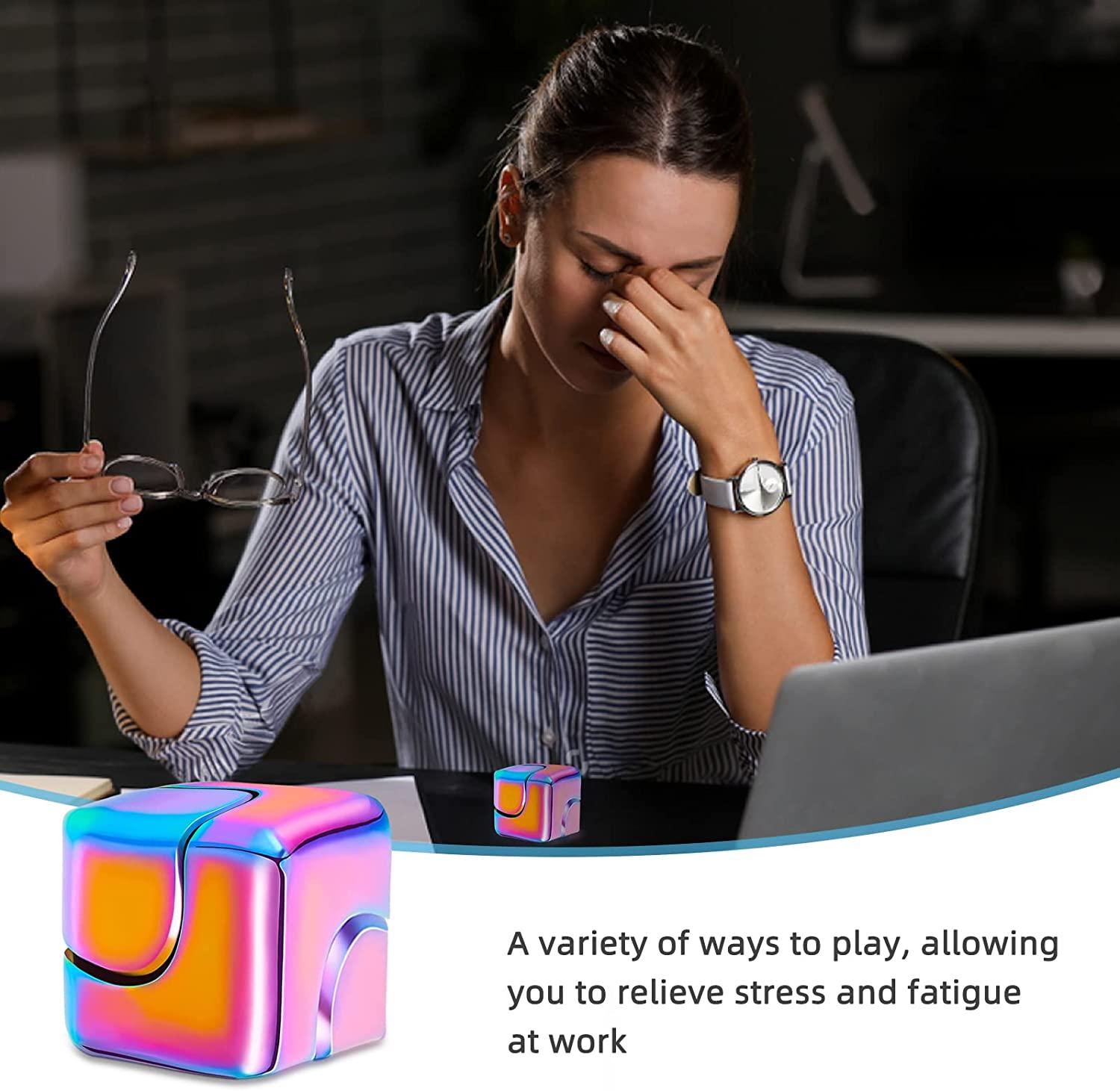 Đồ chơi Spinner đồ chơi giải nén, quà tặng chống căng thẳng, giải nén spinner kim loại khối lập phương, đồ chơi spinner ngón tay, giúp với căng thẳng và sợ hãi ở trẻ em và người lớn