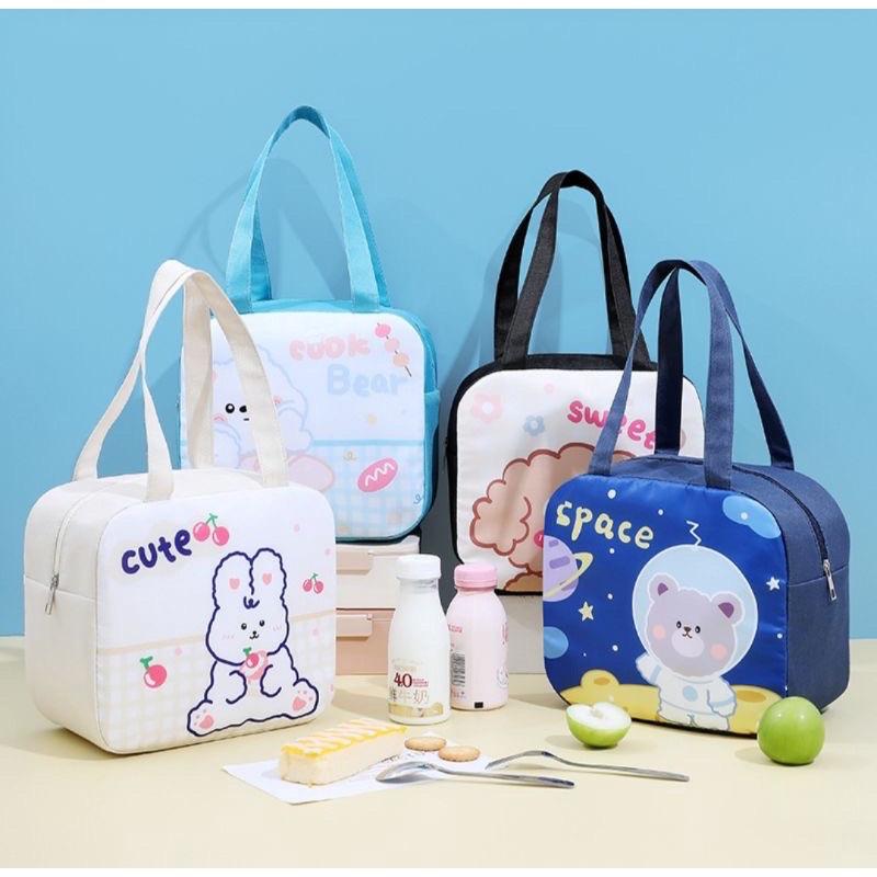 Túi đựng cơm cute - Túi giữ nhiệt hộp đựng cơm trưa văn phòng đi làm, đi học hoạ tiết HOẠT HÌNH có quai xách tiện dụng