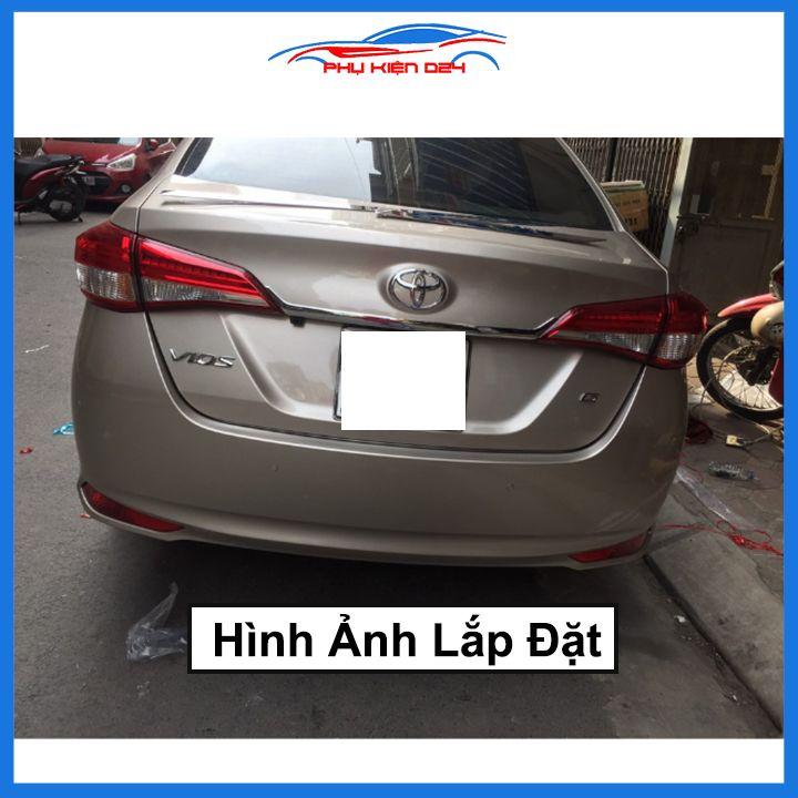 Ốp tay mở cốp mạ Crom Vios 2014-2015-216-2017-2018, 2019-2020-2021 trang trí xe chống va đập hiệu quả