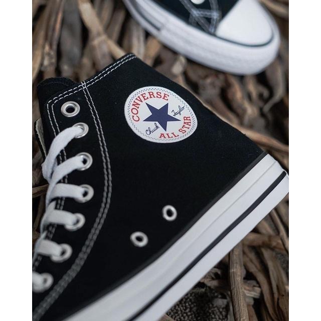 Chuck Taylor Classic Black High | Giày Con Vải Màu Đen Cổ Cao M9160C