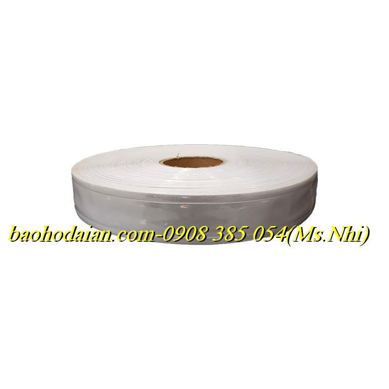 Cuộn phản quang nhựa kiểu trơn 2.5cm x 50m may đính kèm quần áo- Hình thật
