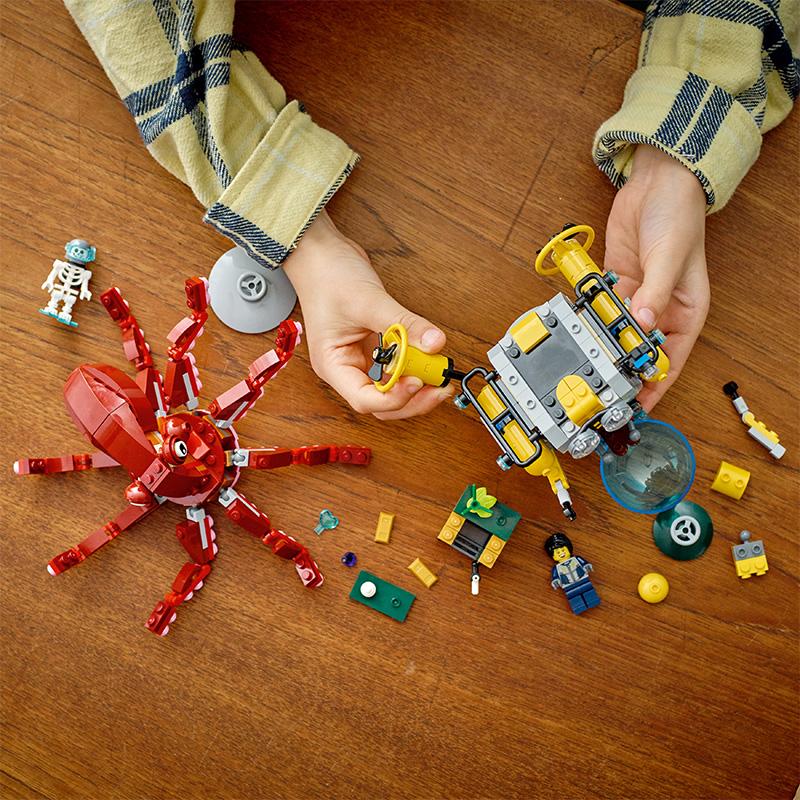 Đồ Chơi LEGO Truy Tìm Kho Báu Dưới Đại Dương 31130