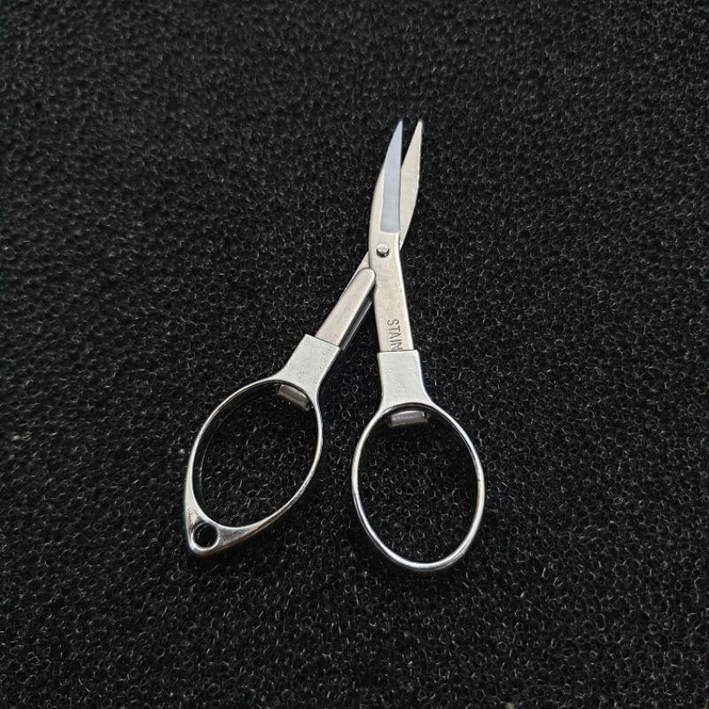 Kéo xếp gấp gọn tiện dụng