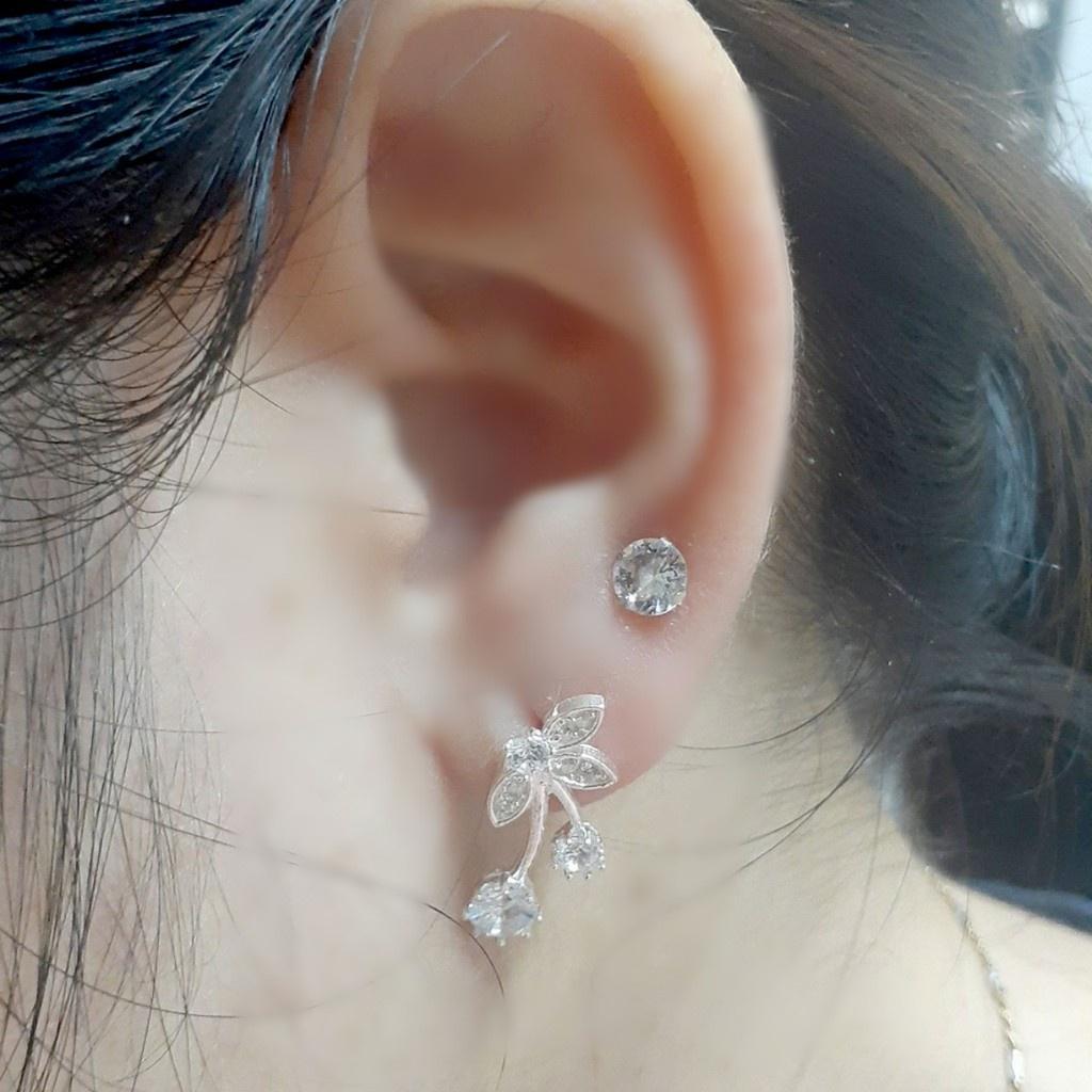 Bông tai nữ Bạc Quang Thản kiểu khuyên tai nụ đeo sát tai gắn đá cao cấp chất liệu bạc phong cách cá tính - QTBT25