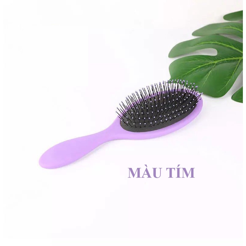 Lượt Chải Tóc và Massage Đầu