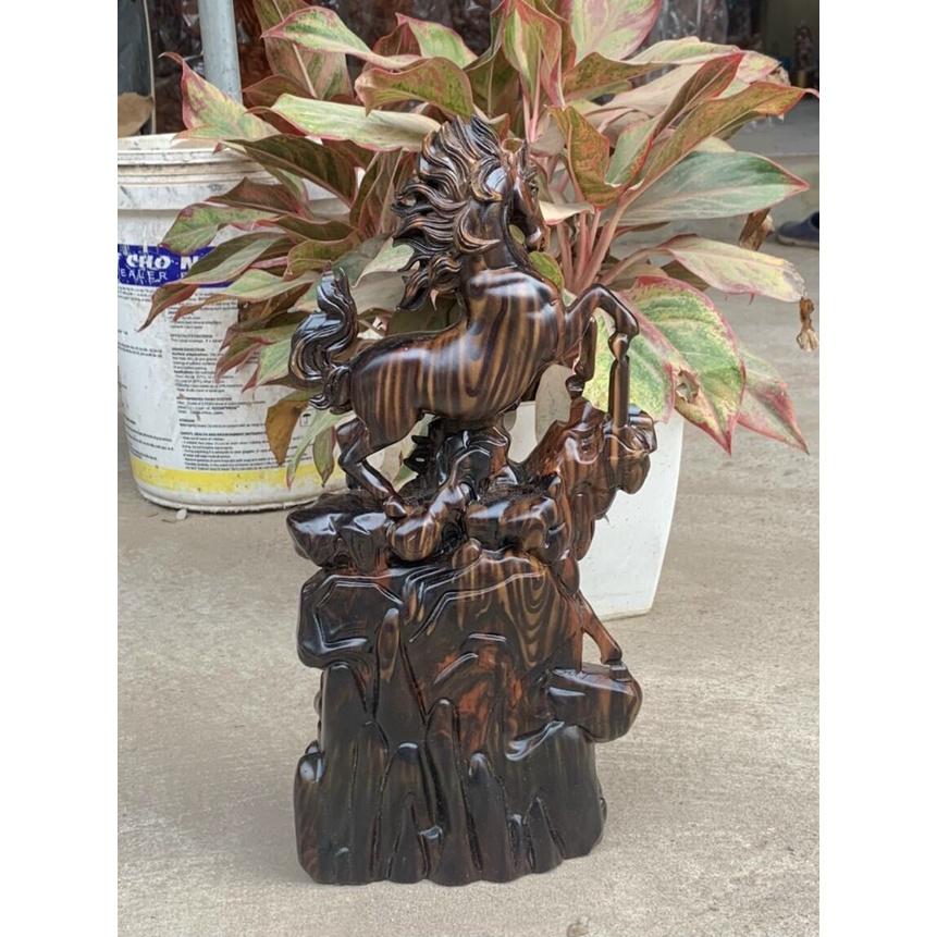 Tượng con ngựa song mã uyên ương bằng gỗ mun bằng gỗ mun kt cao 40×20×9cm