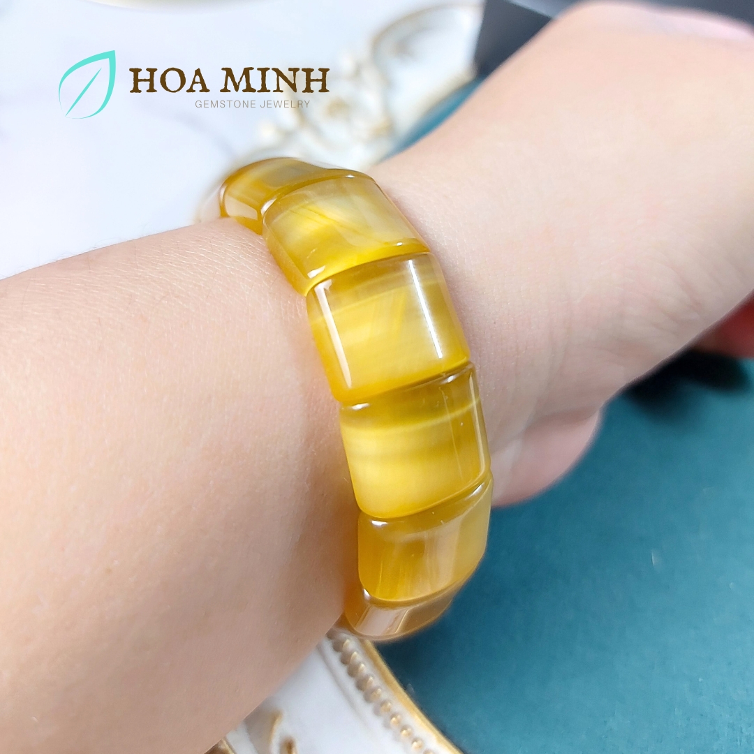 Vòng tay đá Mắt Hổ Vàng Tâm tự nhiên kiểu bản vuông đẹp size 13x16mm dày 5.5 li chất 6A VIP hợp mệnh Thổ, Kim