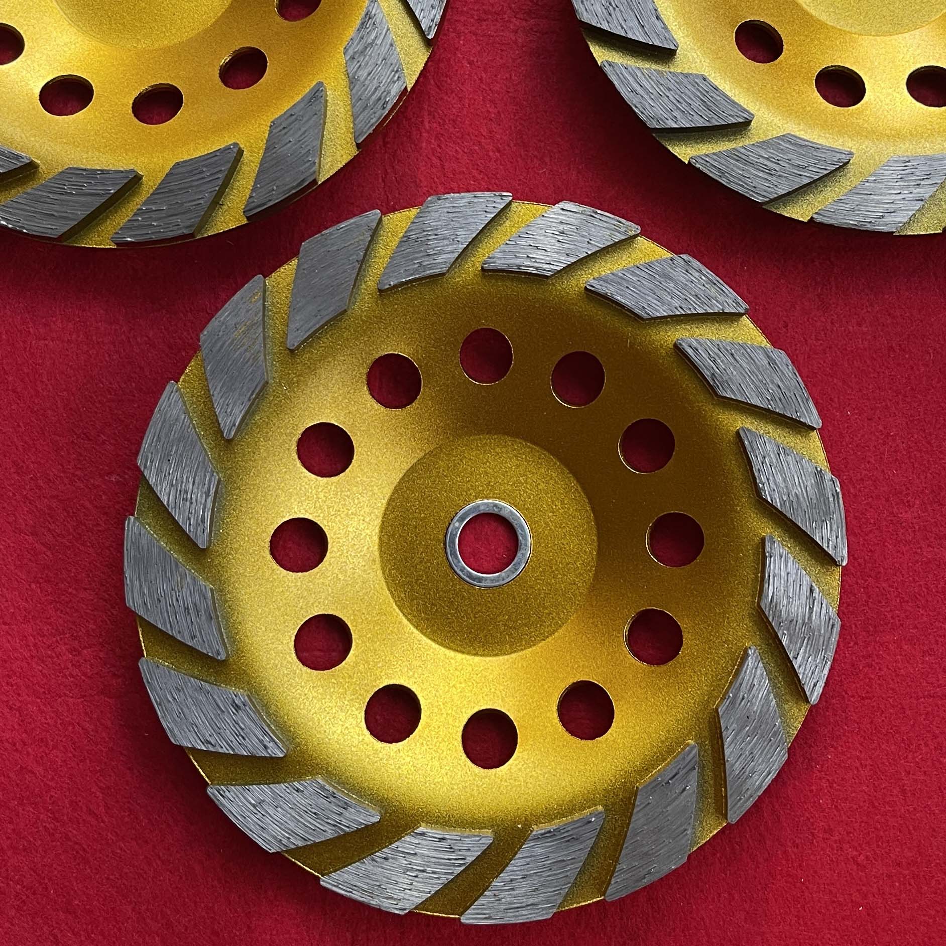 Đĩa Mài Sàn Bê Tông 180mm