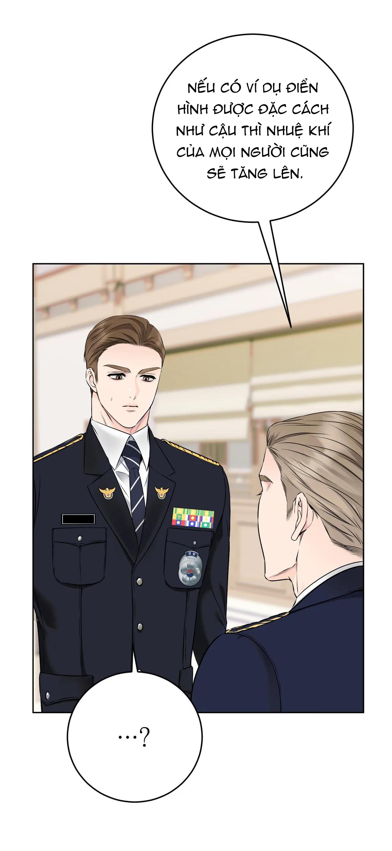 bên trong lớp cảnh phục chapter 17 48