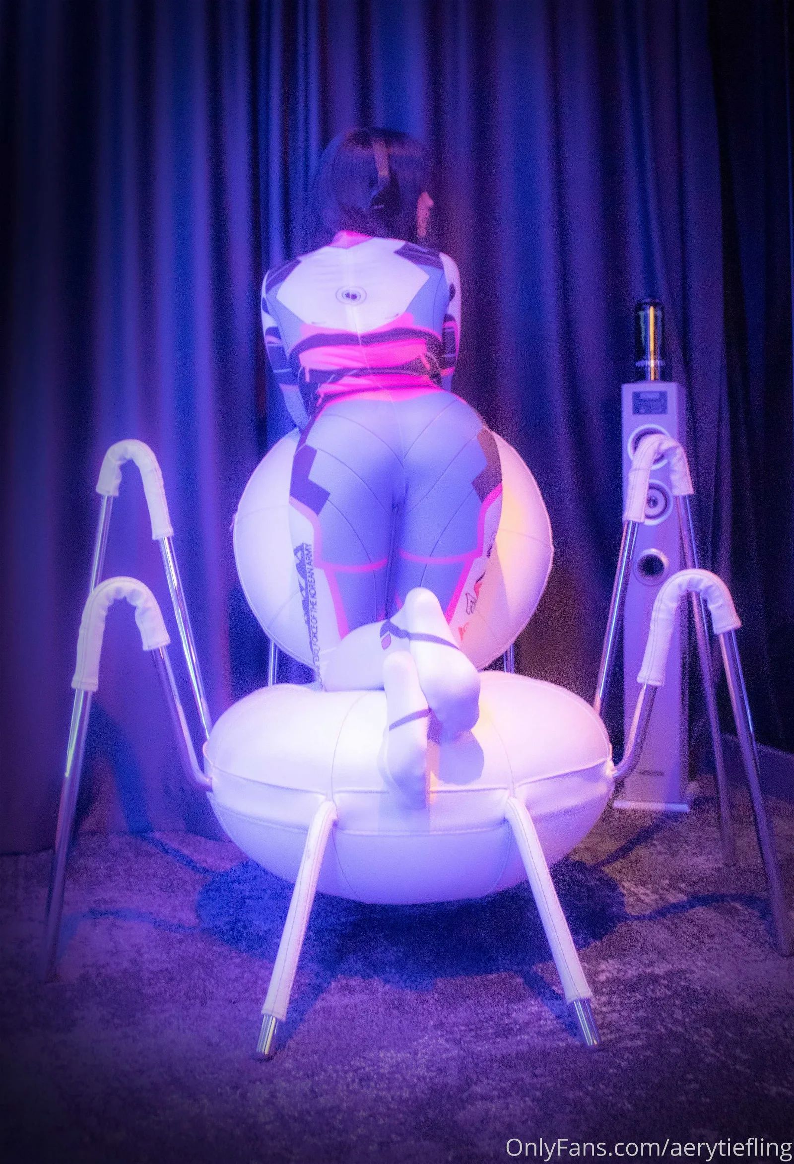 hình cosplay chapter 80 10