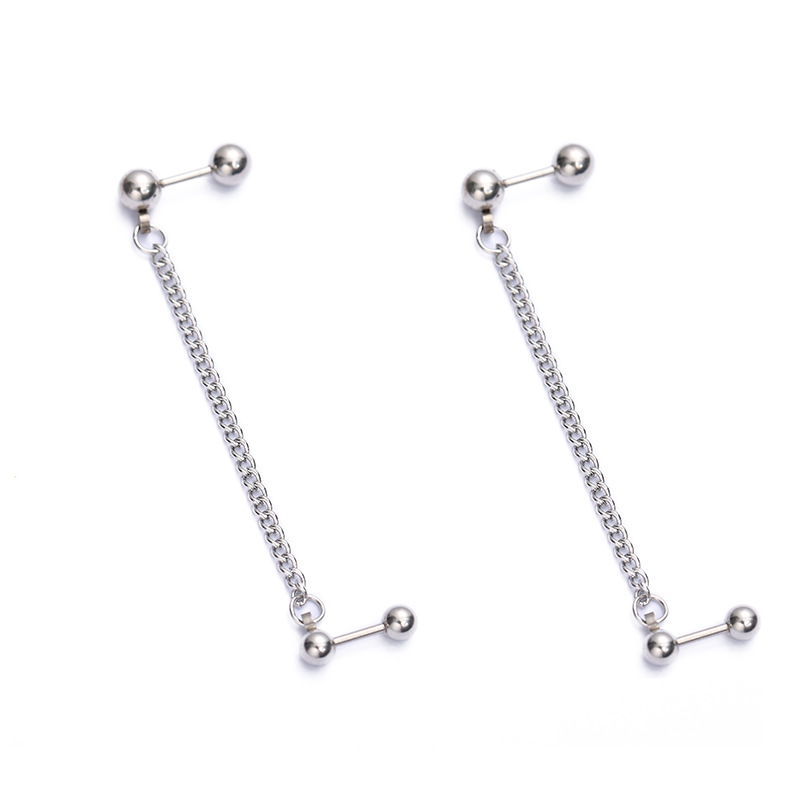 Bông tai xỏ lỗ sụn tối giản tôn thần thái