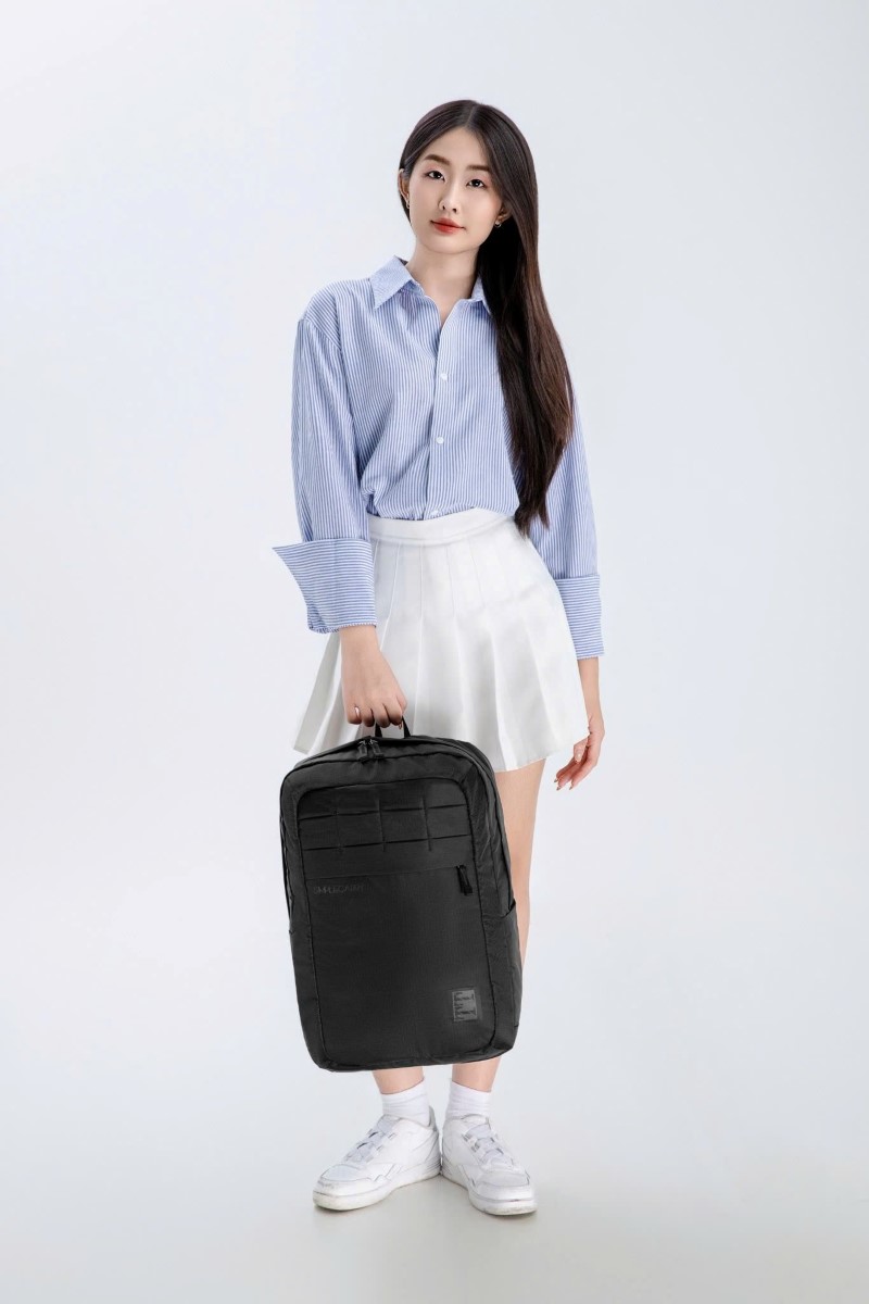 Balo Laptop Du Lịch Simplecarry TT Bag Thiết Kế Đơn Giản, Siêu Nhẹ Ngăn Laptop 15.6&quot; Rộng Rãi Mang Đi Làm Hay Đi Du Lịch - Hàng Chính Hãng