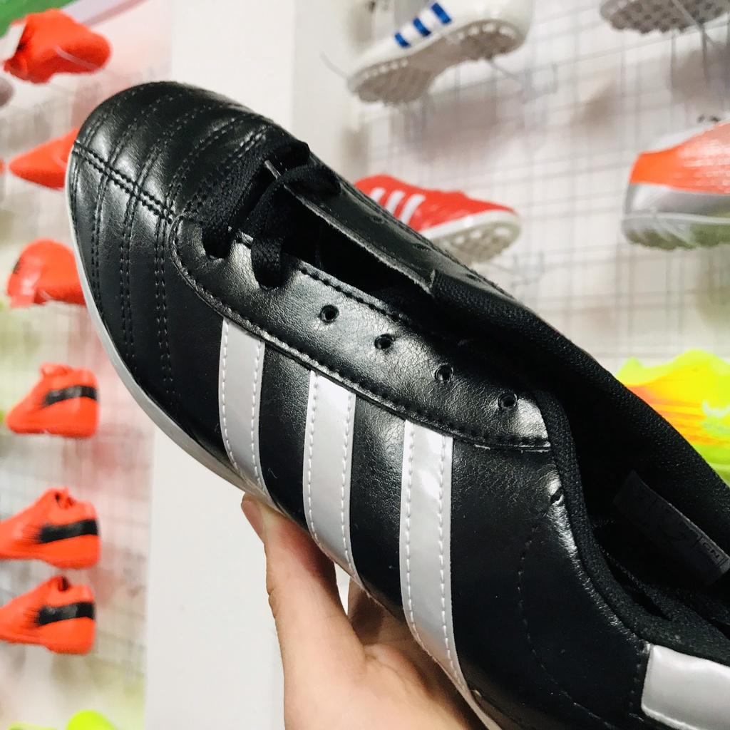 Giày bóng đá Wiiiiika 3 sọc Đen 2022 -2023