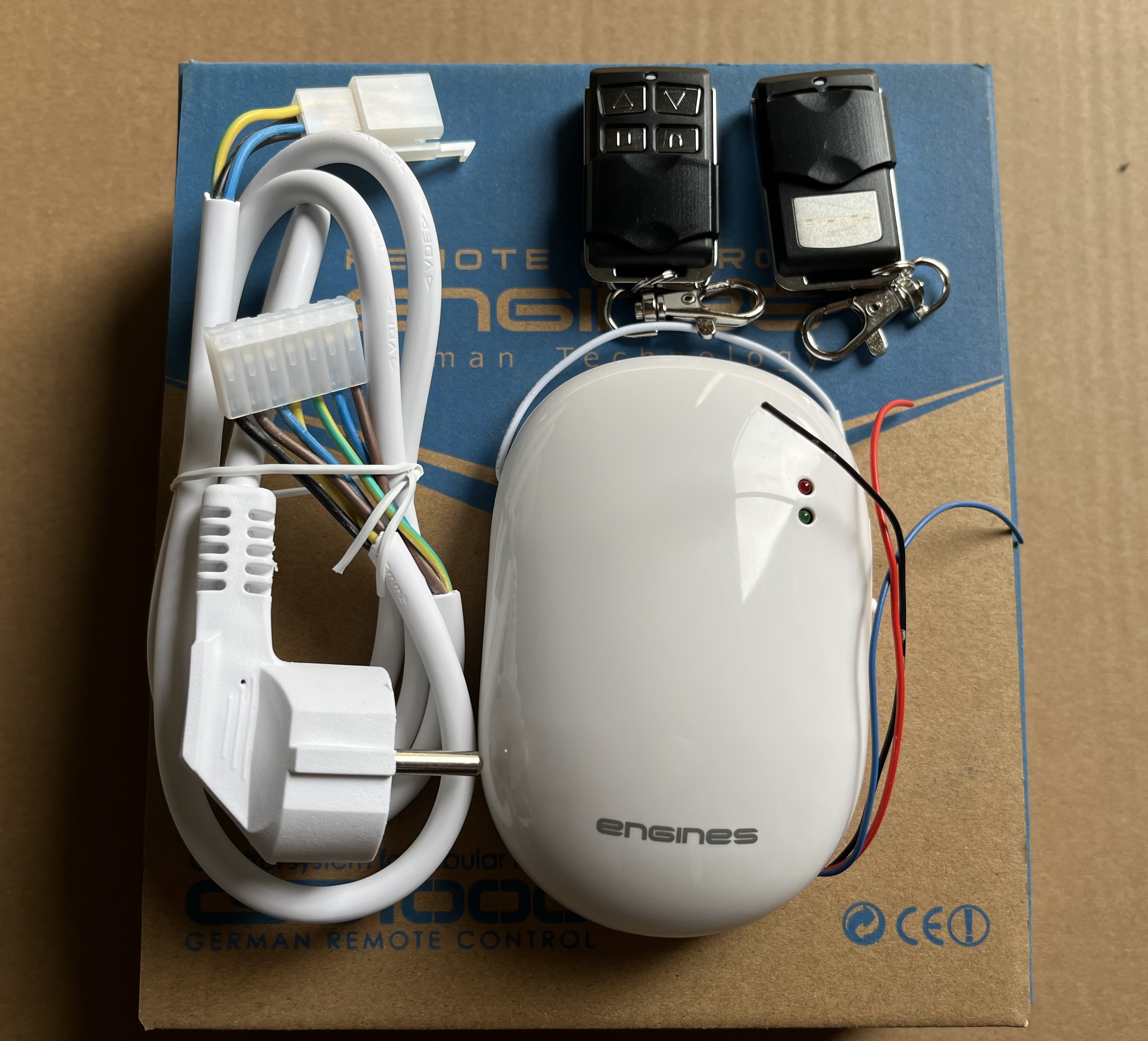 Bộ điều khiển motor cửa cuốn ống