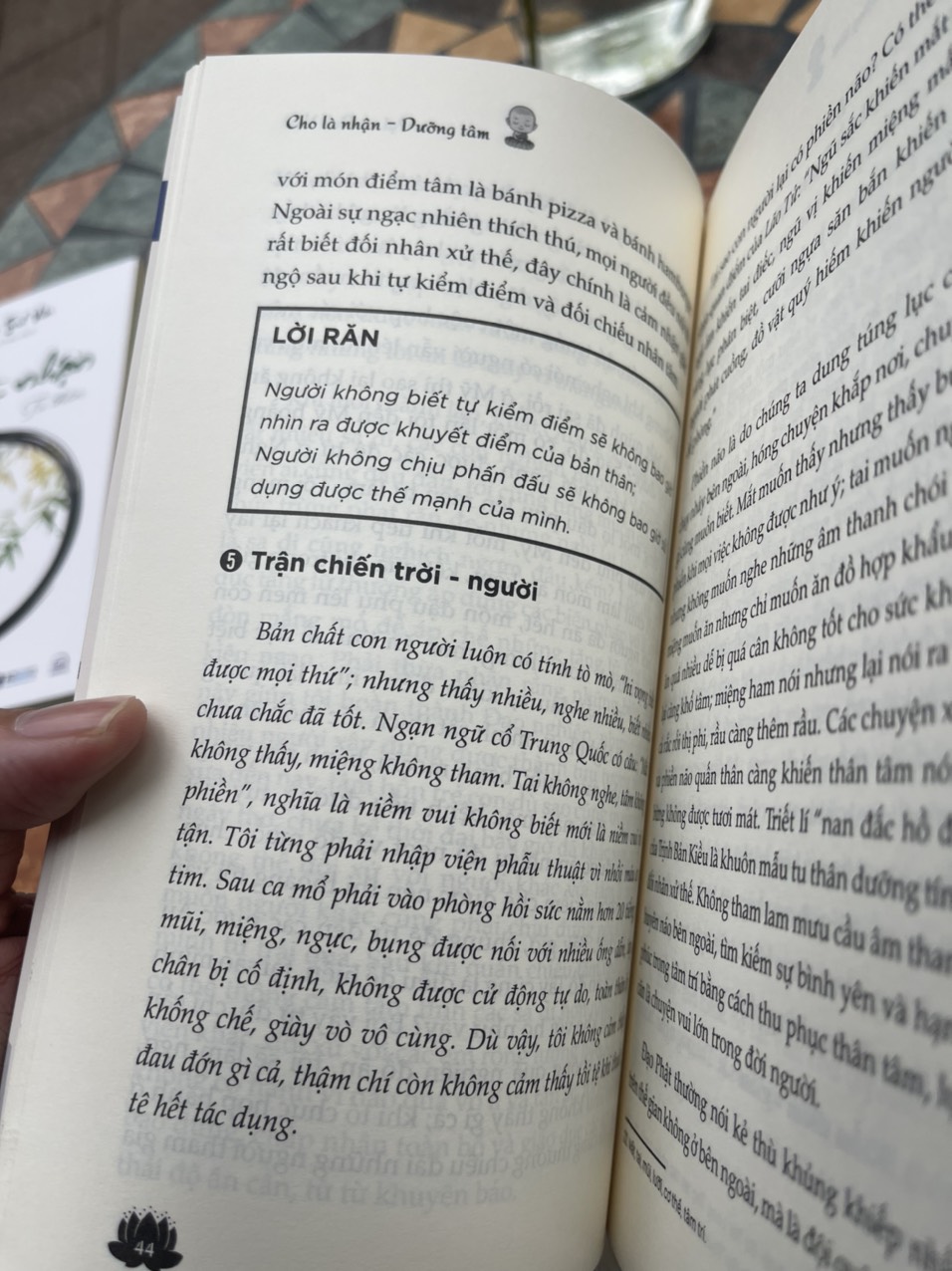 Combo 4 cuốn: CHO LÀ NHẬN – Tâm thanh tịnh, đời ắt an yên – Đại Sư Tinh Vân – Lê Minh Châu dịch – Bizbooks – NXB Hồng Đức (Bìa mềm)