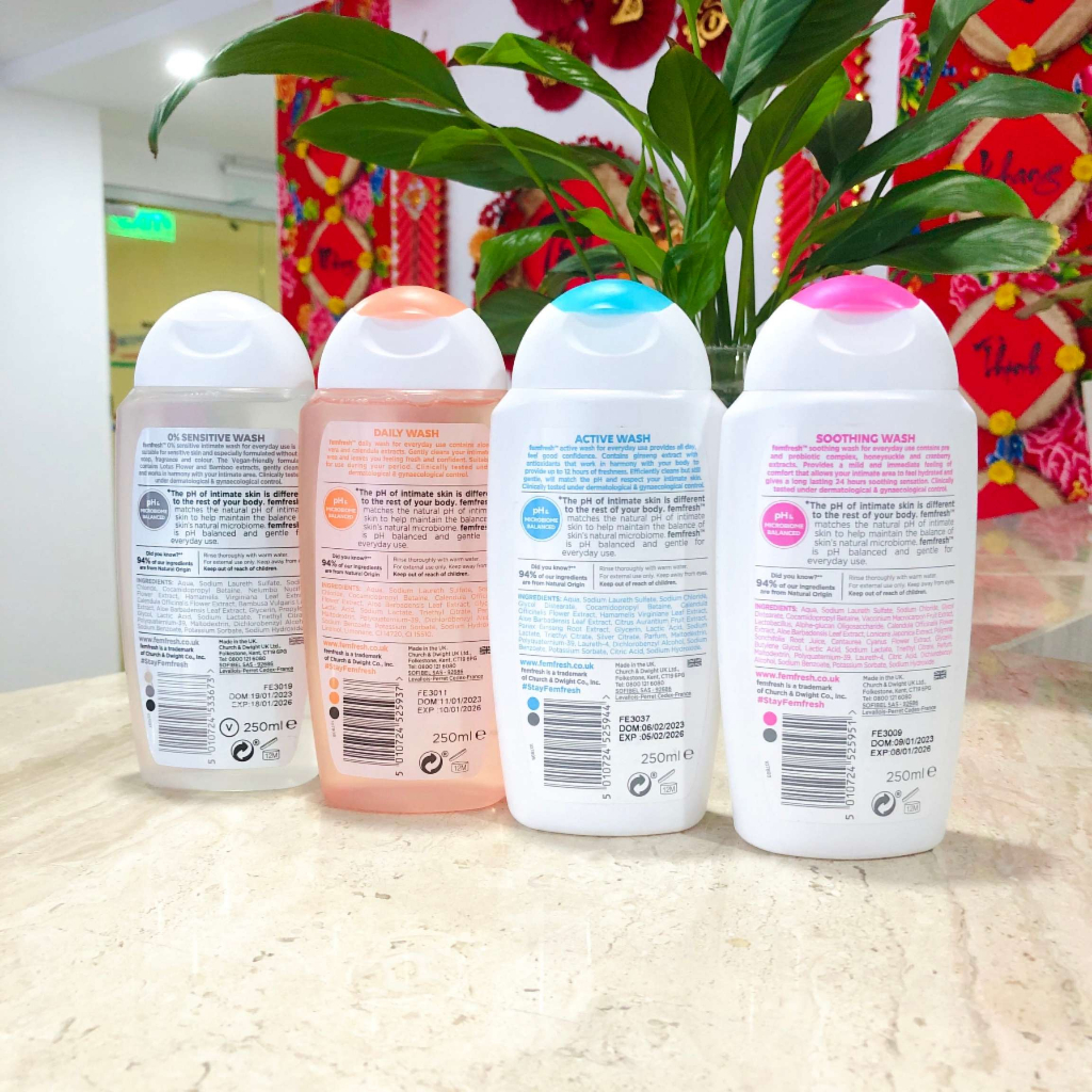Dung dịch vệ sinh phụ nữ Femfresh 250ml