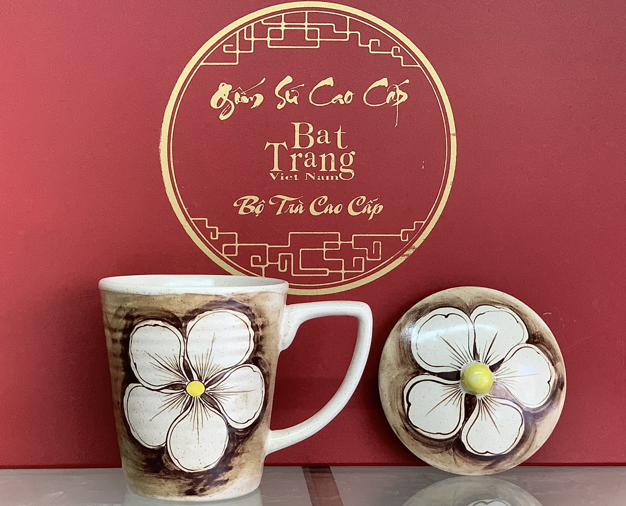 Cốc sứ Bát Tràng dung tích 350ml vẽ hoa mẫu 2