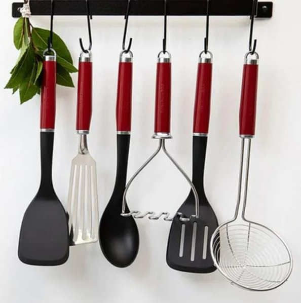 KitchenAid - Xẻng chiên Coreline màu đỏ
