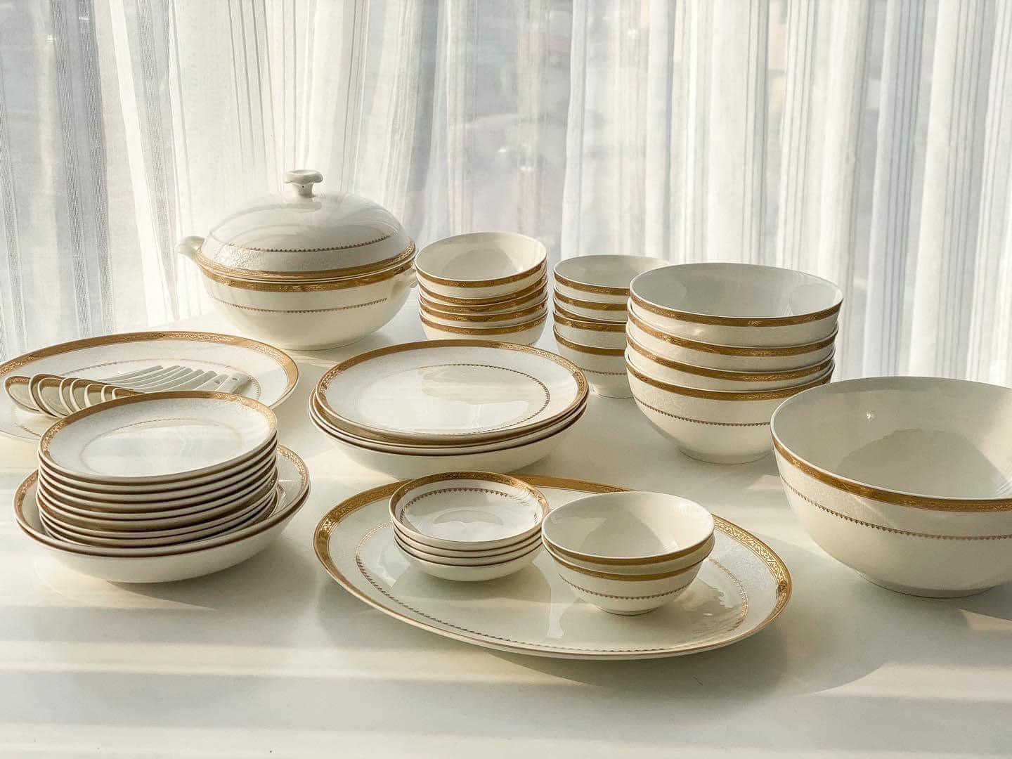 Set bát sứ Imperial 50 món viền vàng siêu sang