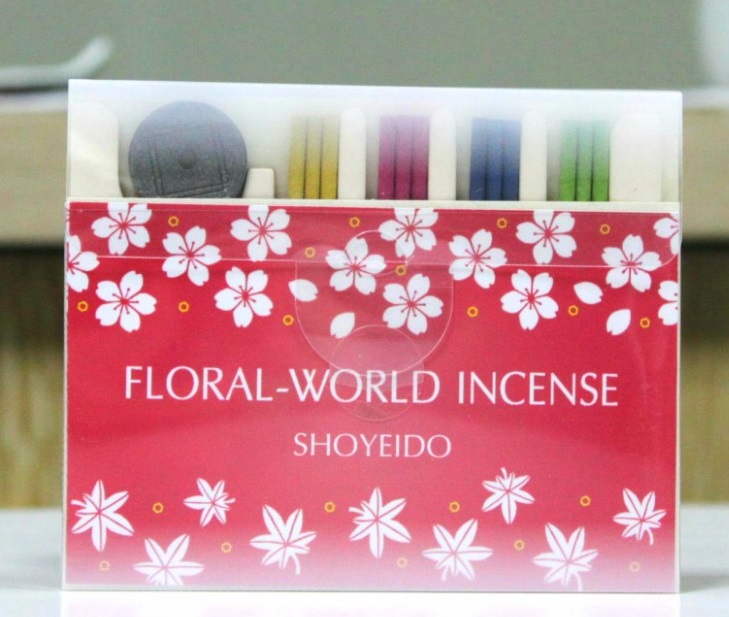 Hương thơm Nhật Bản 4 loại hương hoa (Hoa hồng, hoa violet, đàn hương, hoa nhài)