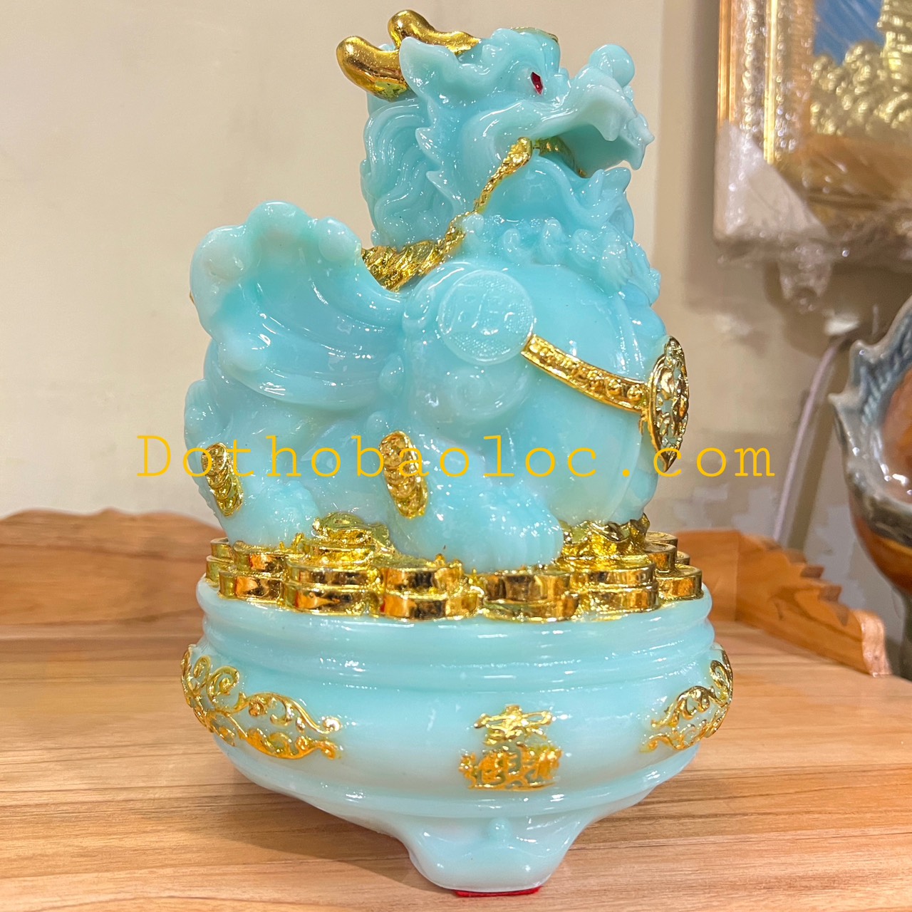 Com bo Tượng Tỳ Hưu phong thủy và tượng thiềm thừ phong thủy để bàn thờ thần tài – Màu xanh cỡ trung