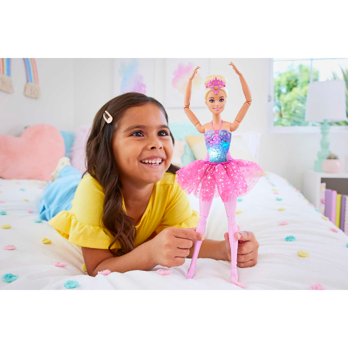 Búp Bê Ba Lê Dreamtopia Phát Sáng Diệu Kỳ Barbie HLC25