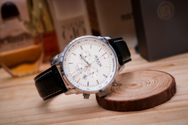 Đồng Hồ Nam JAH-133A chronograph Julius Hàn Quốc Dây Da (Mặt Bạc)