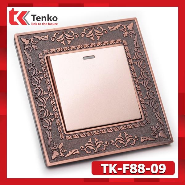 Mặt Công Tắc Điện Âm Tường Mặt Đồng Hoa Văn Đẳng Cấp I TK-F88-01