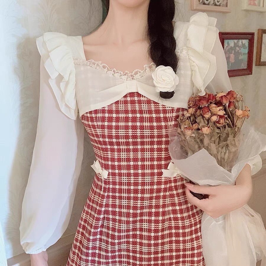 Đầm caro đỏ cổ vuông nơ phối trắng ulzzang hàn quốc