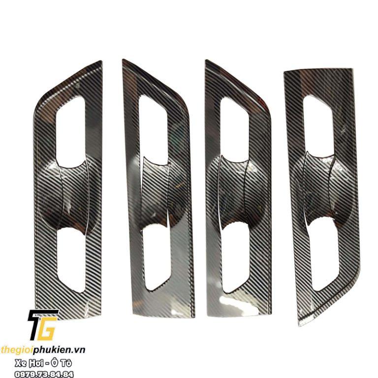 Ốp hõm cửa xe Kia Carnival 2022 nhựa ABS vân Carbon cao cấp
