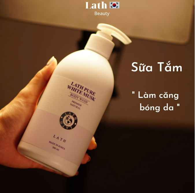 Sữa tắm trắng da Hàn Quốc LATH PURE WHITE MUSK chiết xuất thành phần từ thiên nhiên mềm mịn thơm lâu 500ml