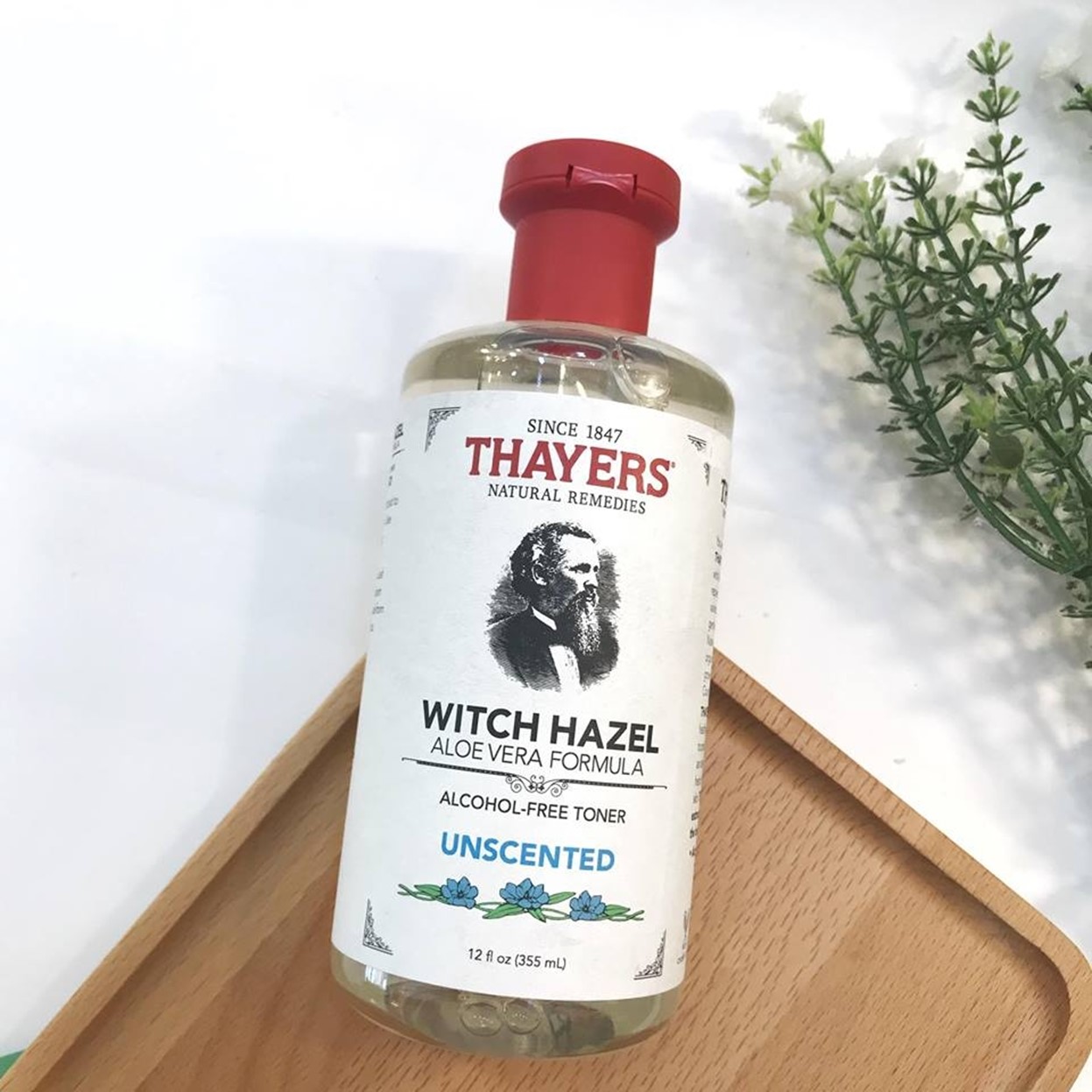 Nước Hoa Hồng Thayers Unscented 355ml (Dành cho da nhạy cảm, dị ứng với mùi hương)