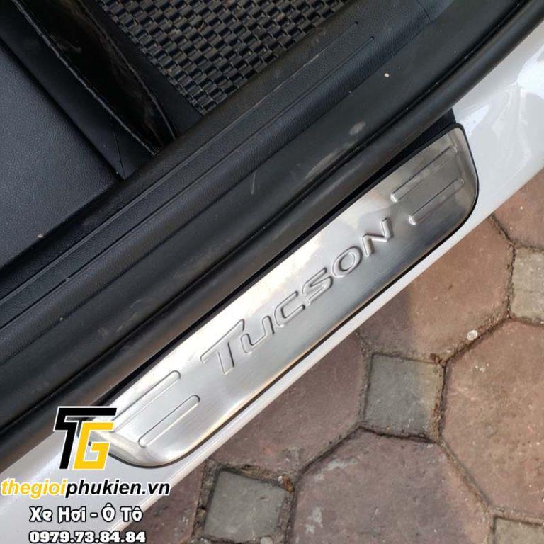 Bộ Ốp bậc, Nẹp bước chân INOX Hyundai Tucson 2022