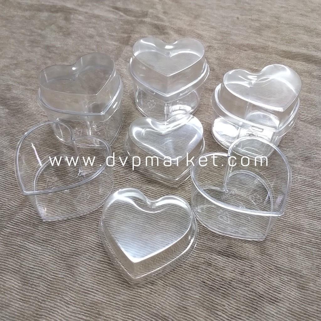 Ly nhựa đựng bánh mousse hình trái tim 6x7cm WH55