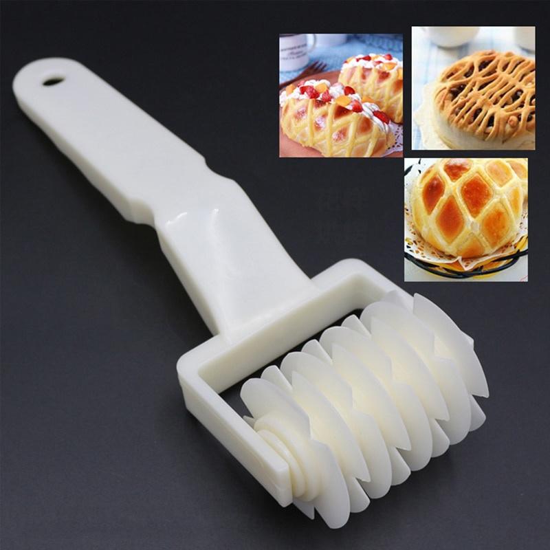 Plastic Dough Lattice Roller Cutter Pull Net Wheel Knife Pizza Pastry Cutter Embossing Pie Craft Making Tool Kitchen Baking Tool