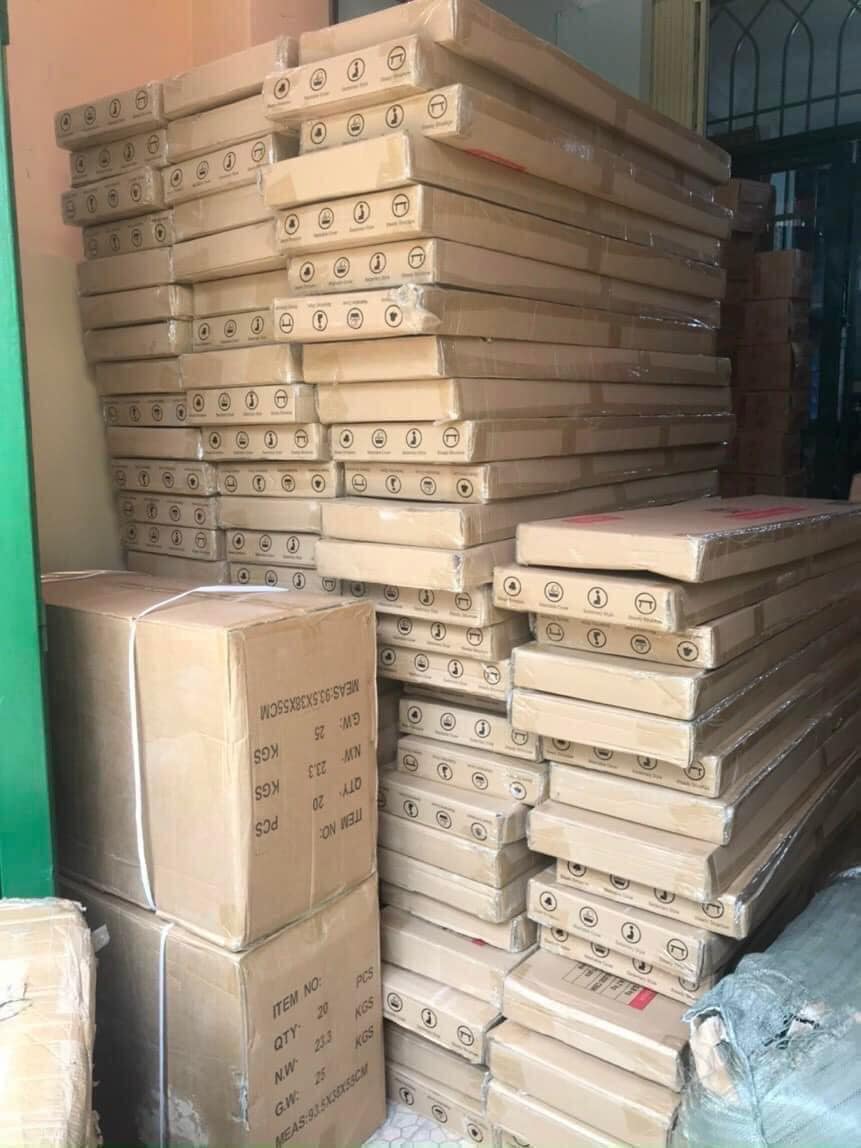 Bàn Để Ủi, Cầu Là Quần Áo Lebenlang Dạng Đứng Với Khung Bằng Thép Tặng Tấm Lót Thay Thế