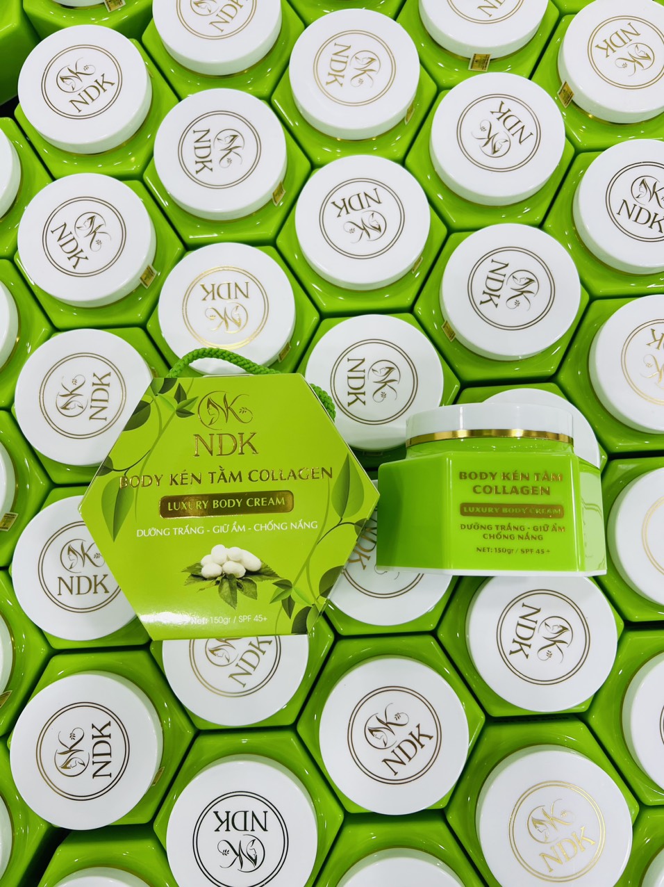 Combo 2 Kem Body Kén Tằm Collagen NDK Dưỡng Trắng Da Làm mịn Chống Nắng