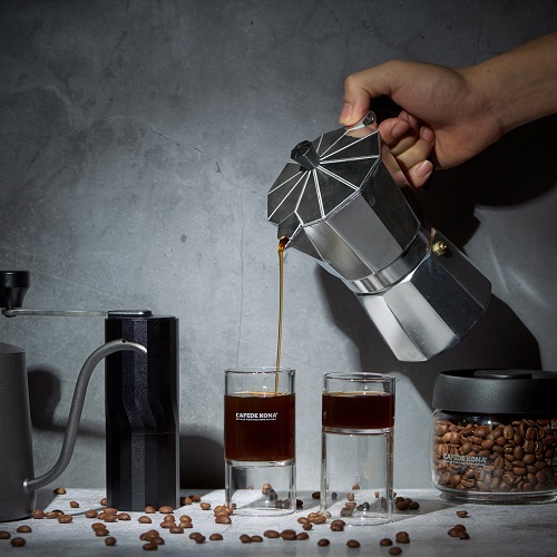 Bộ bình và ly pha cà phê CAFEDE KONA AKIMBO hình trụ