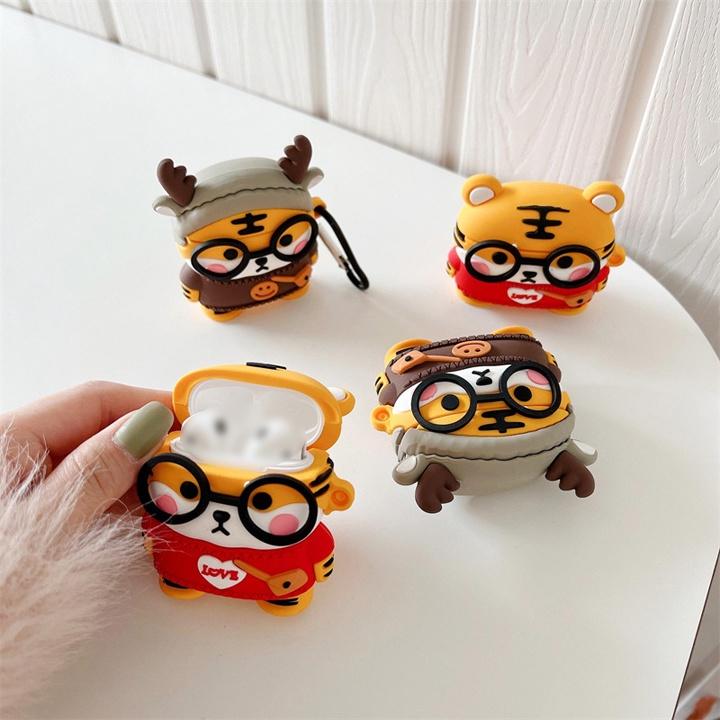 Bao Case cho Airpods 1/2/3/Pro Chú Hổ Đeo Kính , Ốp Airpods Cute - Mã TZAP397