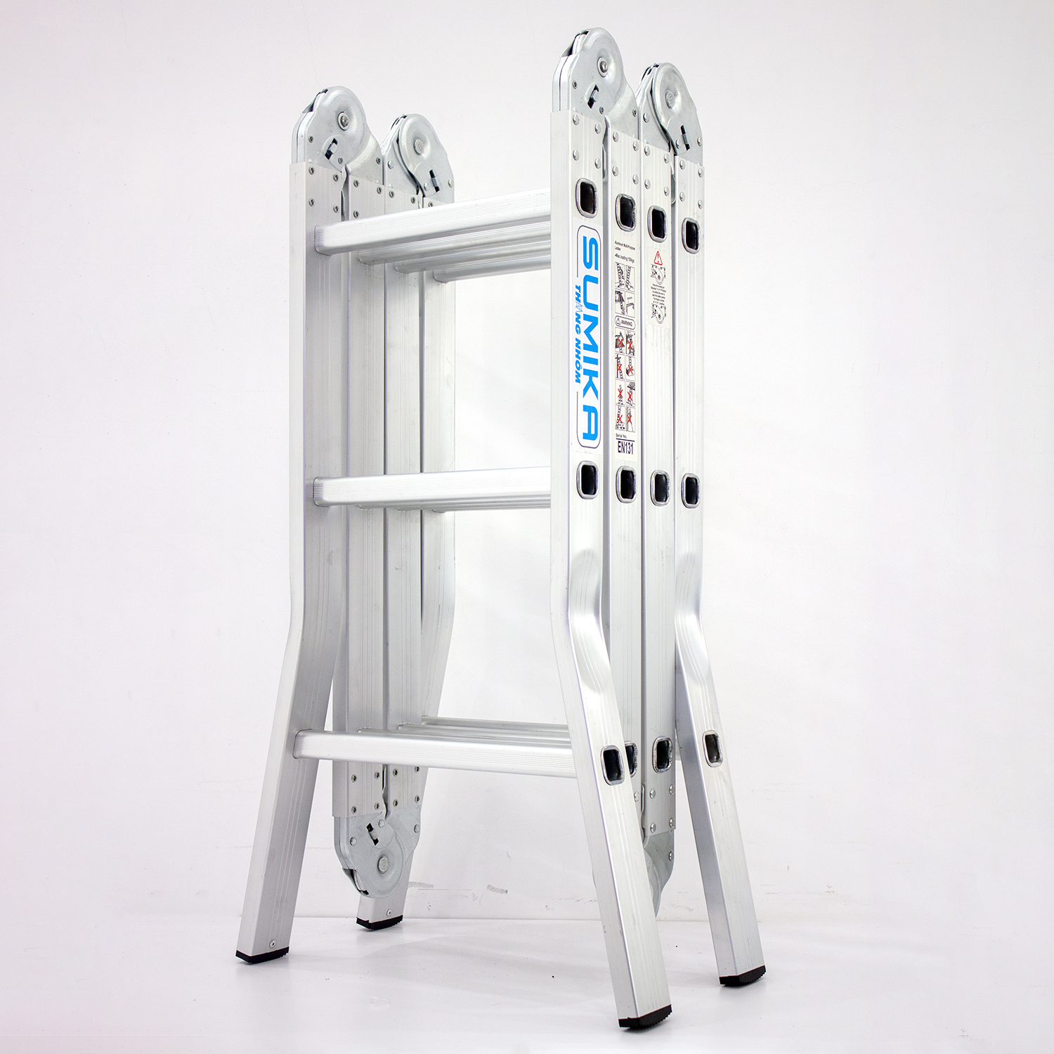 Thang nhôm gấp 4 đoạn SUMIKA SK603 , 14 tư thế sử dụng, tải trọng 150kg, làm từ hợp kim nhôm cao cấp, khóa chốt cao cấp và tự động, có đế cao su chống trượt