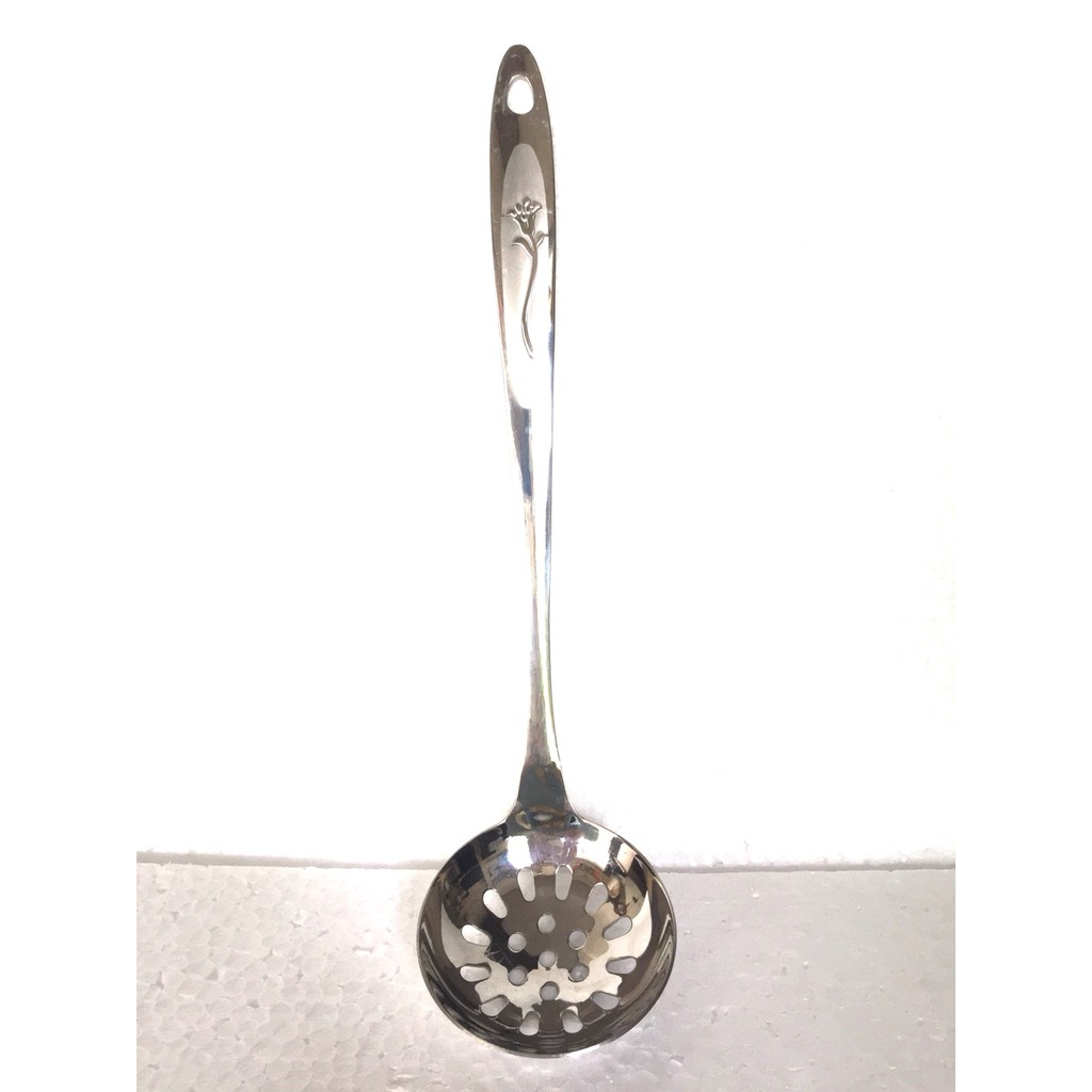 Vá lỗ inox chạm hoa RAINY 7 cm