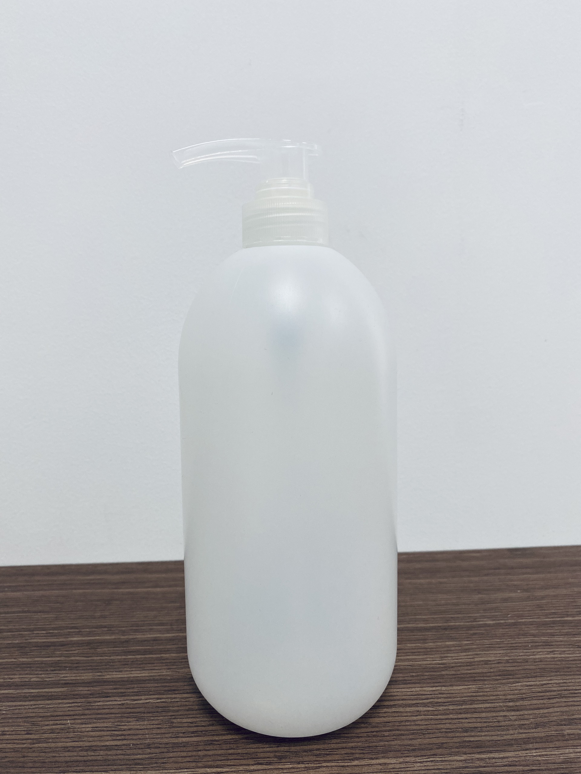 Chai nhựa HDPE 1000ml (hàng loại 1) có vòi nhấn