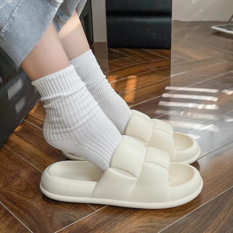 Dép Bánh Mỳ Nữ Béo Đế Xôp Tăng Chiều cao Quai Ngang Vân Nổi