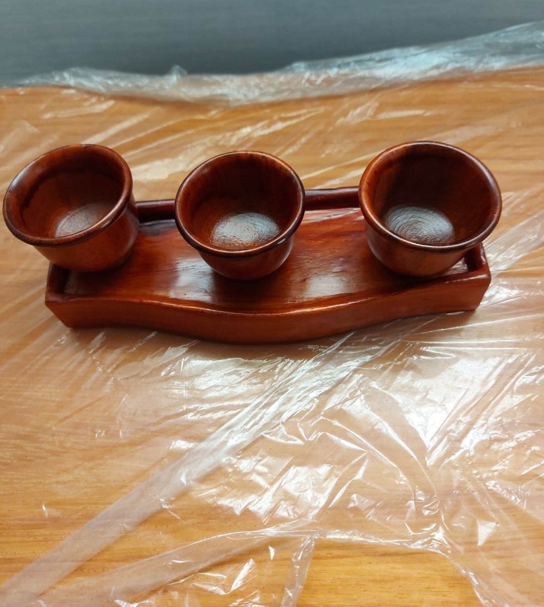 Bộ 3 ly nước thờ cúng gỗ hương